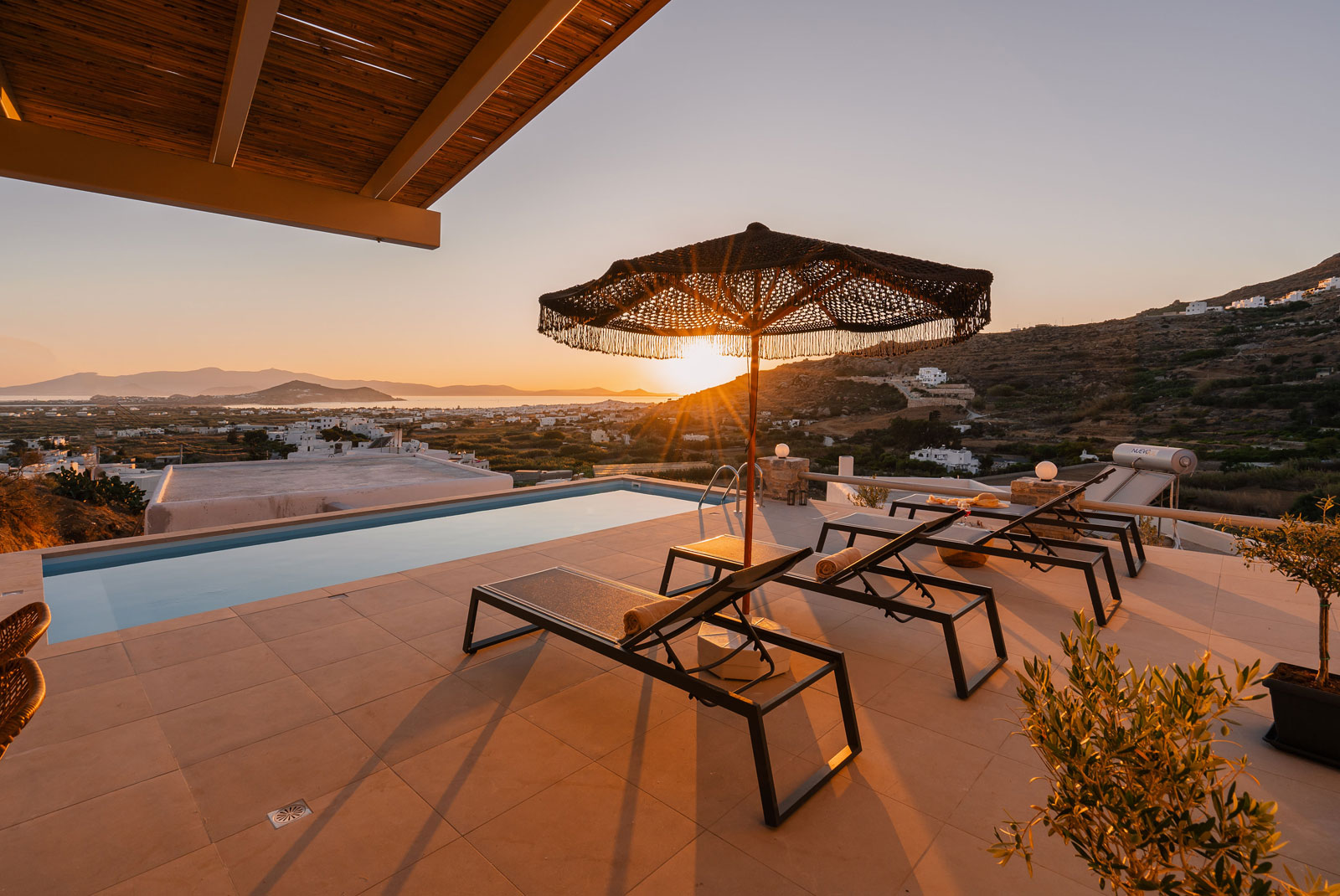 Pleiades villas Naxos 