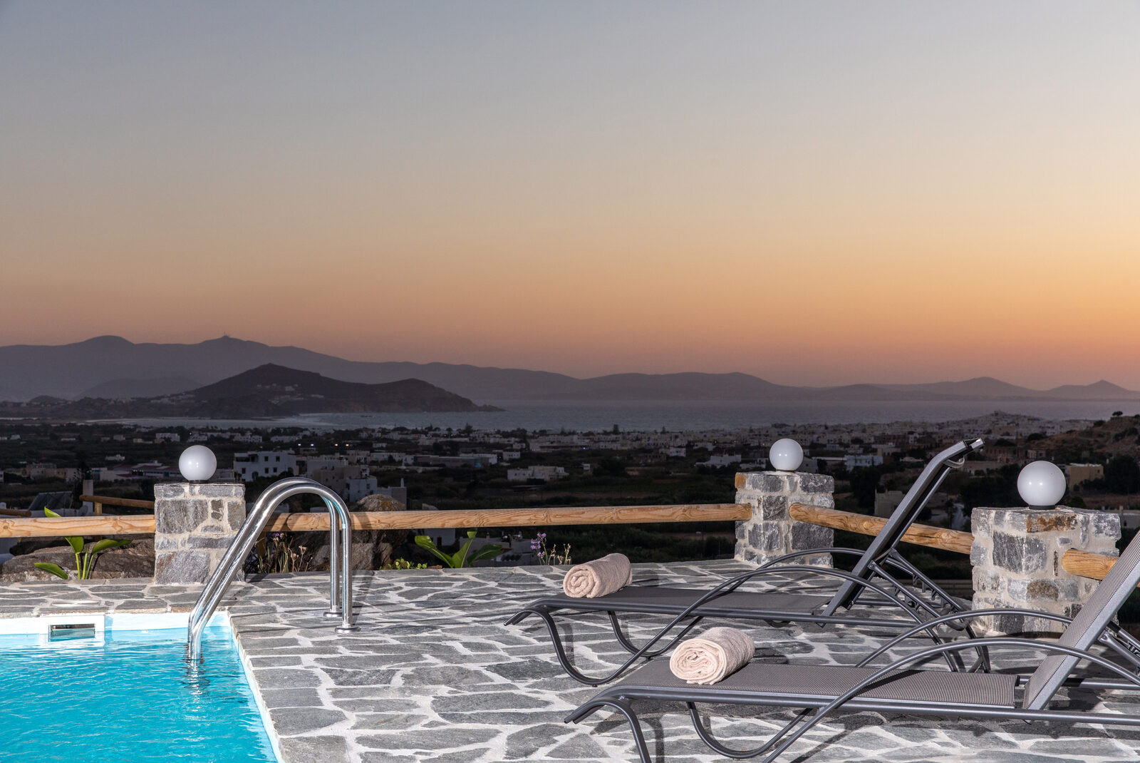 Pleiades villas Naxos 