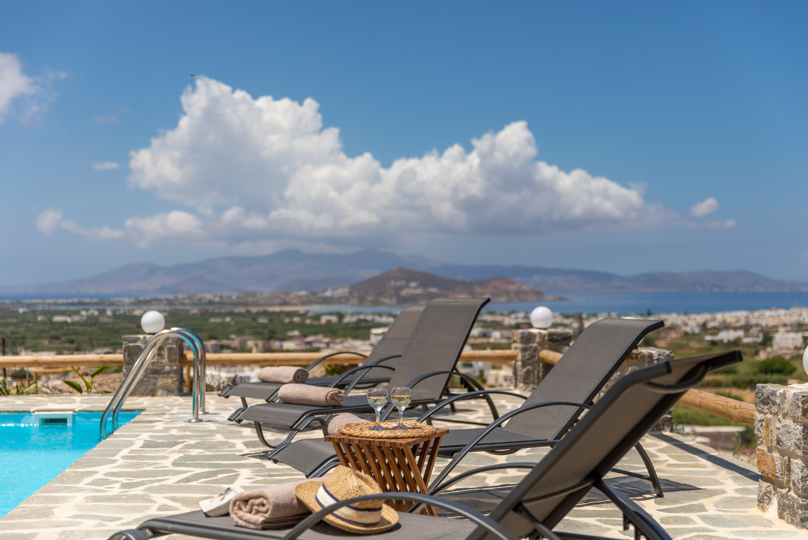 Pleiades villas Naxos 